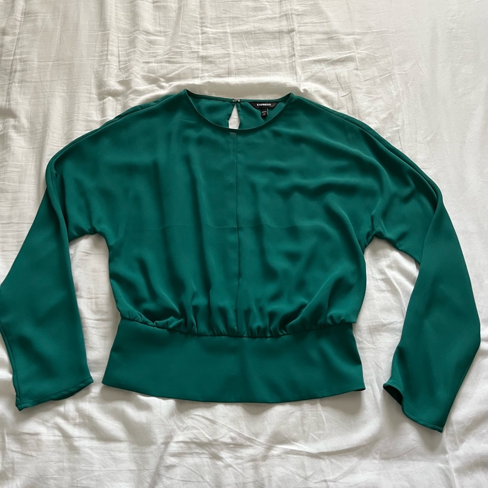 Express Emerald Green Dressy Cropped Top. Size Small.